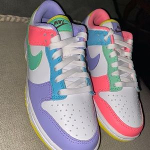 Nike low multi colors
